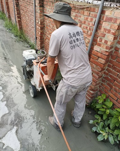 高屏地坪切割, 高屏伸縮縫切割, 高屏混凝土切割, 高屏柏油路面切割, 高屏鋼筋水泥切割, 高屏馬路切割, 高屏道路切割, 高屏排水溝切割, 高屏埋管溝切割,  
		高屏地坪伸縮縫切割, 高屏切割